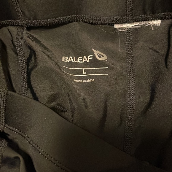 Padded cycling shorts - Picture 2 of 4